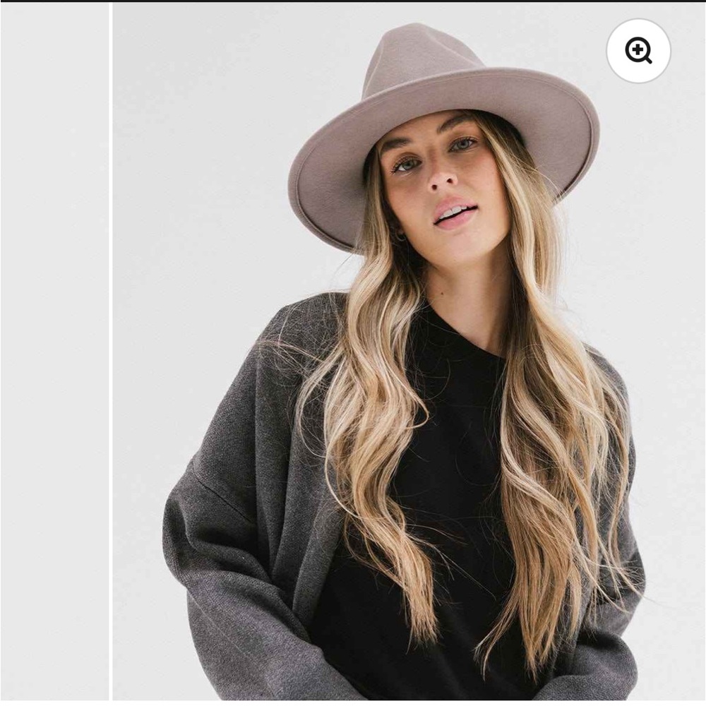 NWT Gigi Pip Wes Tall Women's Light Grey Fedora Hat